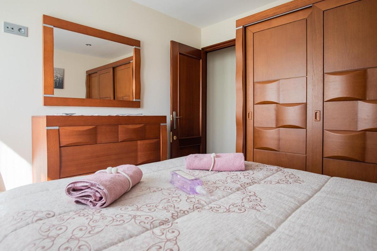Apartamentos La Cortina Onís المظهر الخارجي الصورة